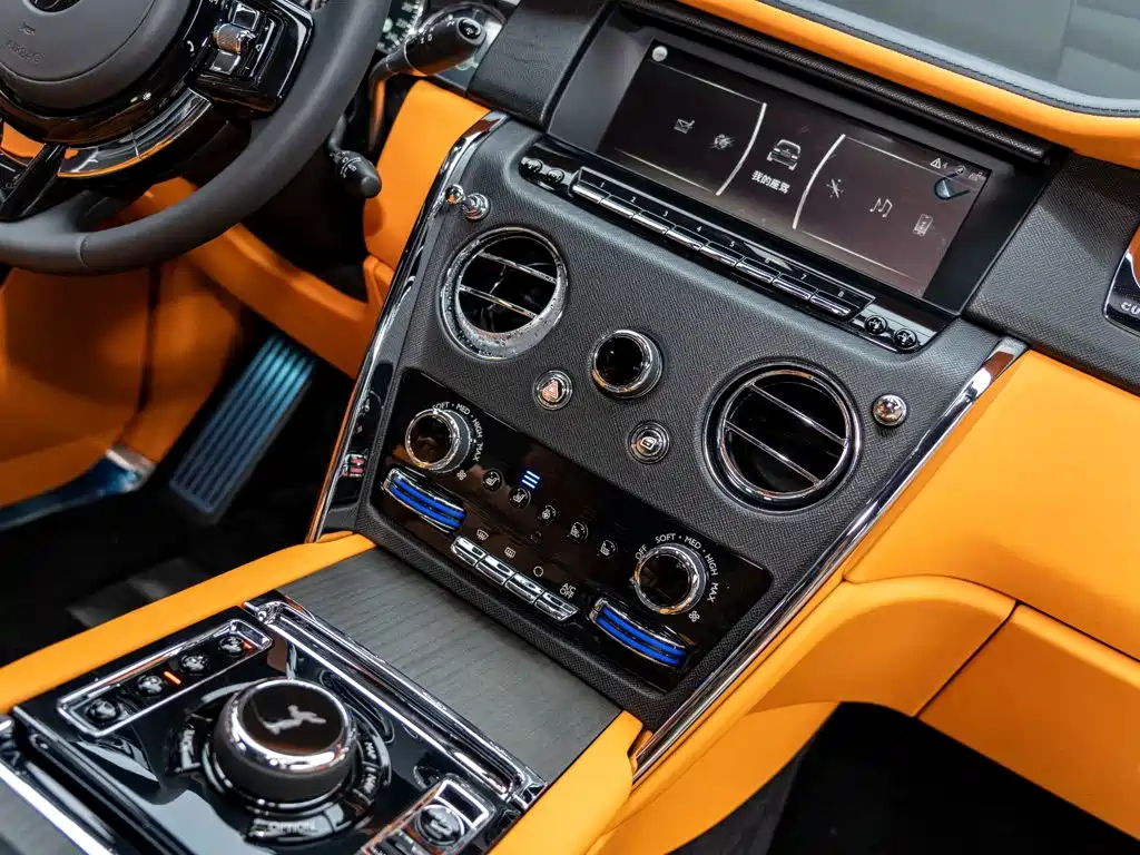 Rolls-Royce Cullinan 2023 2024 4-Seater