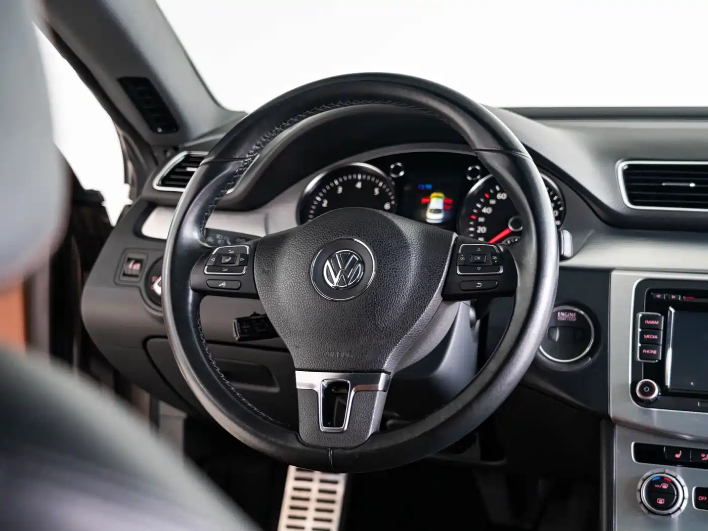 Volkswagen FAW-Volkswagen CC 2015 2.0TSI Supreme Edition фото 14