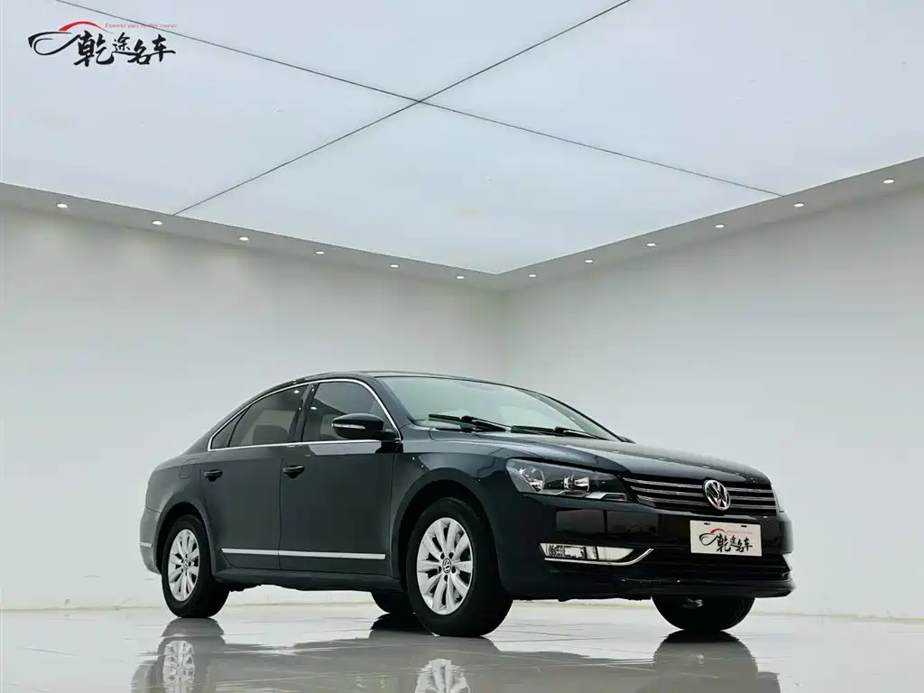 Volkswagen Passat 2015 1.8TSI Automatic Prestige Edition фото 3