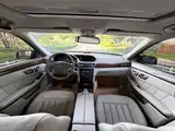 Photo 15 - Mercedes-Benz E-Class