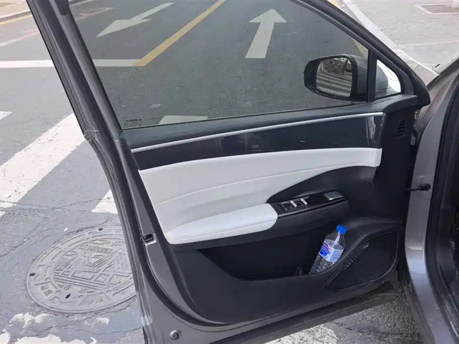 GEELY GALAXY GALAXY L7