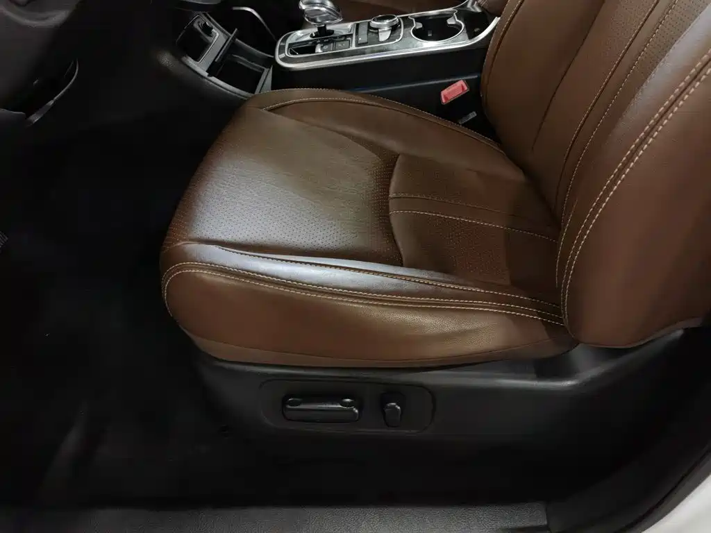 BYD Tang New Energy 2015 2015 2.0T 4WD Flagship