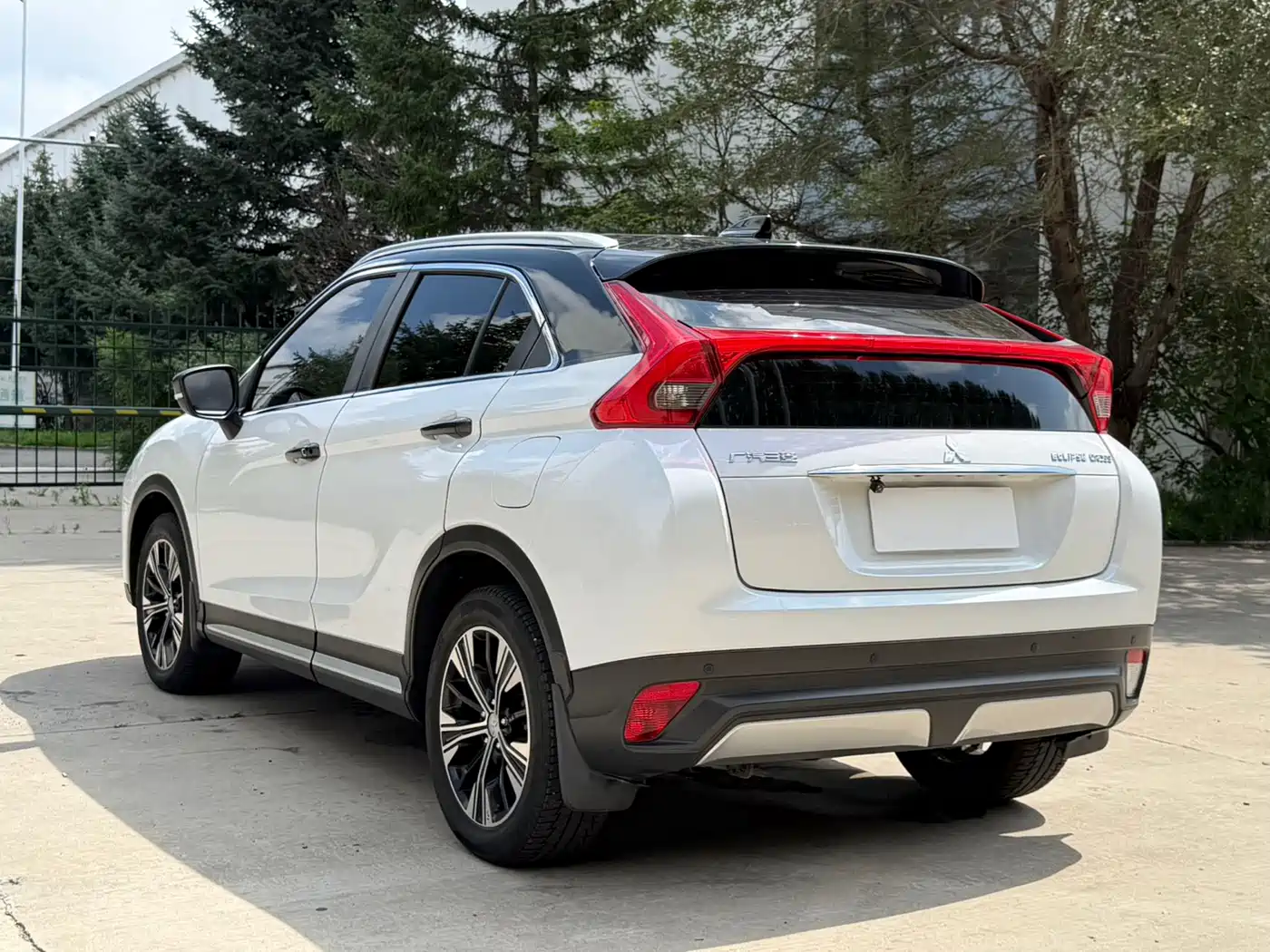 Mitsubishi Eclipse Cross 2022 2021 1.5T CVT 2WD Dream Edition