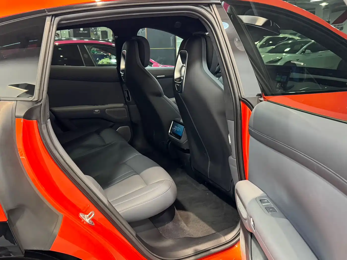 XIAOMI CAR XIAOMI YU7