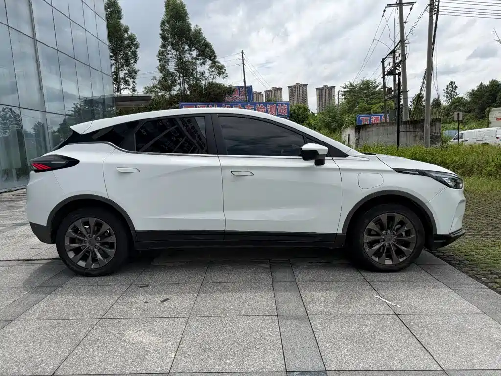 Geely Geometry C 2021 2021 C400 Cube Edition