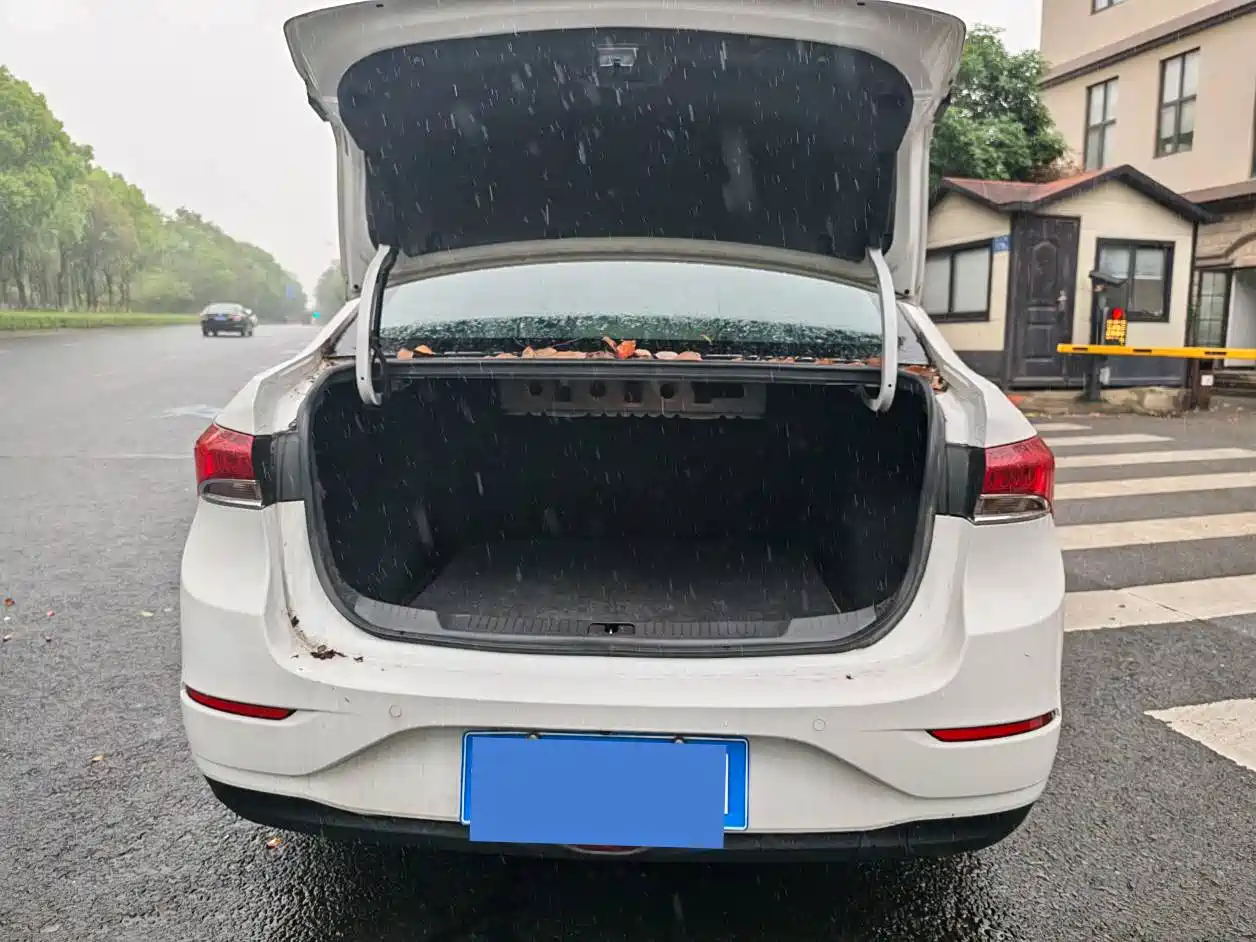 Buick Excelle 2023 2021 Facelift 1.3T Auto Mild Hybrid Progressive