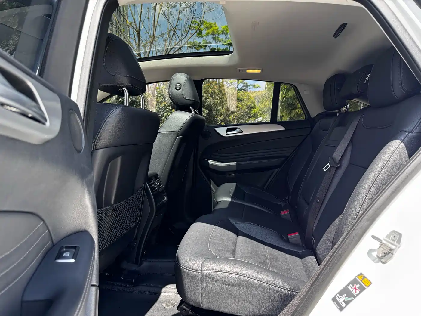 Mercedes-Benz GLE Coupe 2017 GLE 320 4MATIC Coupe SUV фото 10