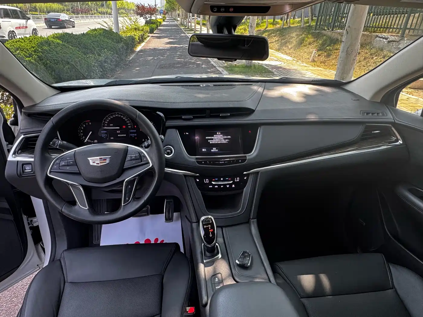 Cadillac XT5 2016 2016 25T Luxury Model