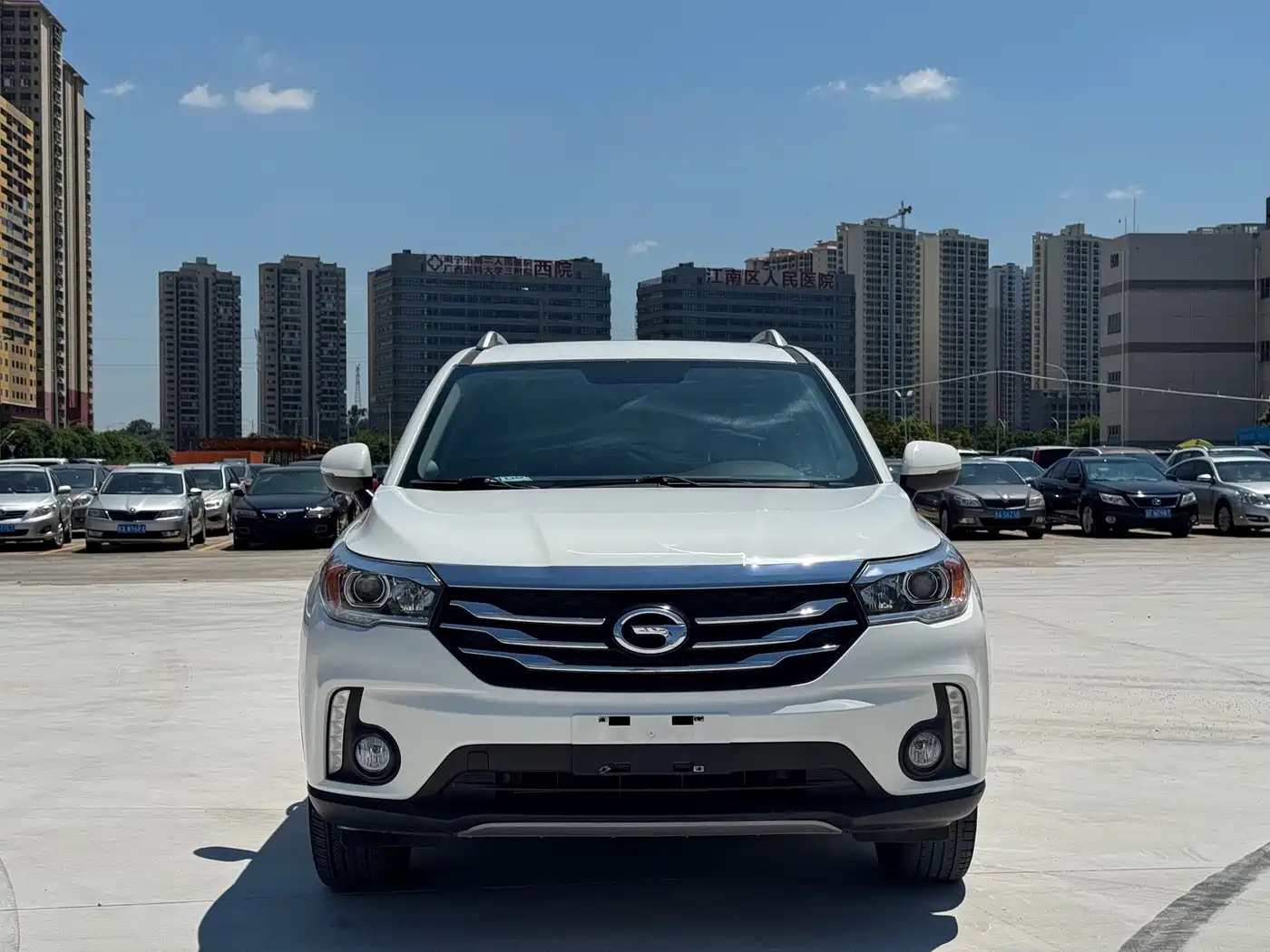 GAC Trumpchi GS4 2015 2015 200T G-DCT Luxury Edition