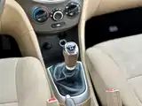 صورة 33 - Hyundai Verna