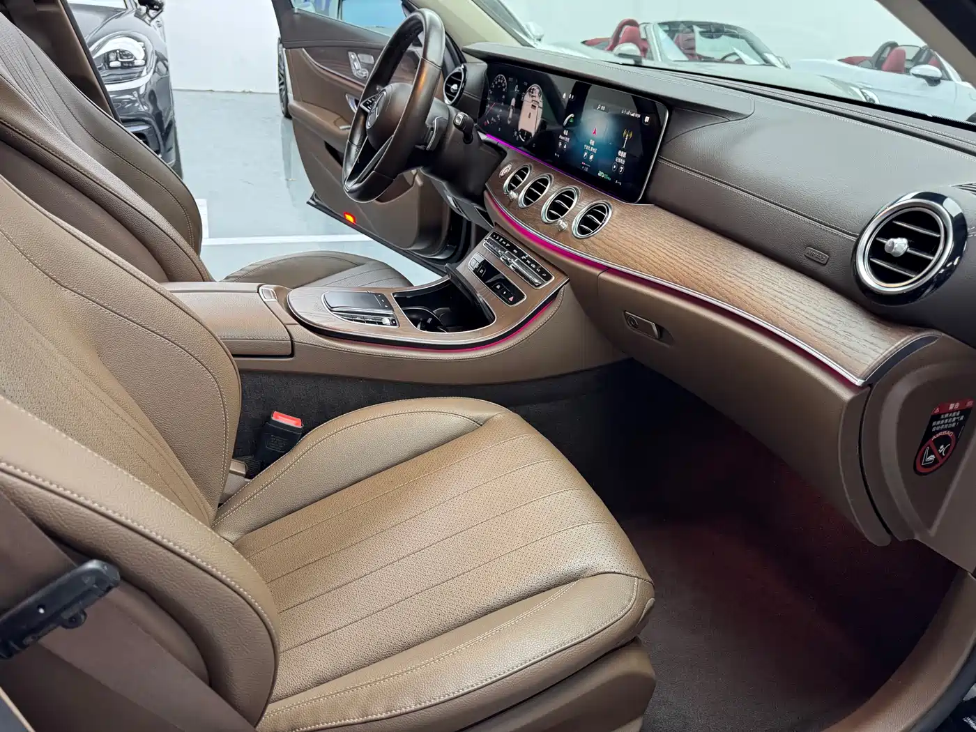 Mercedes-Benz E-Class 2023 E 300 L Luxury фото 13