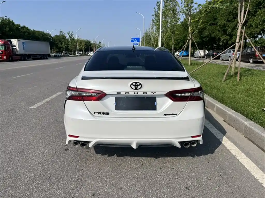 Toyota Camry 2023 2.0S Knight Edition фото 17