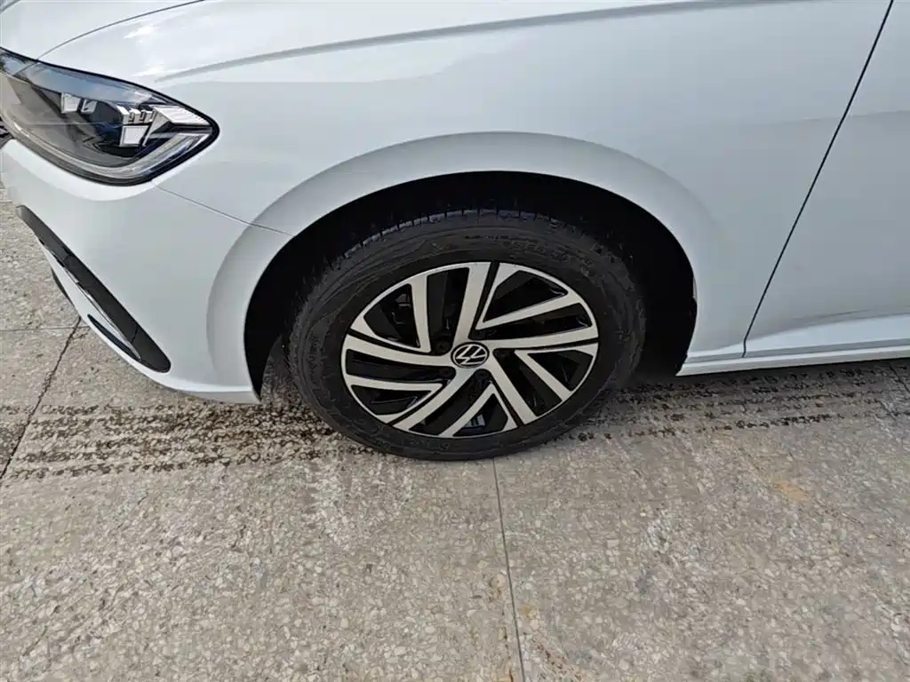 Volkswagen Lavida 2024 Model 300TSI DSG Starlight Leading Edition фото 23