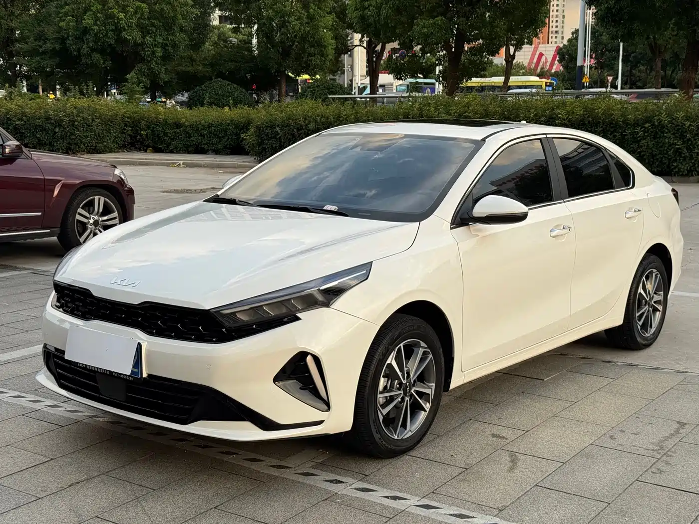 Kia K3 2024 2024 1.5L CVT Luxury Smart Edition