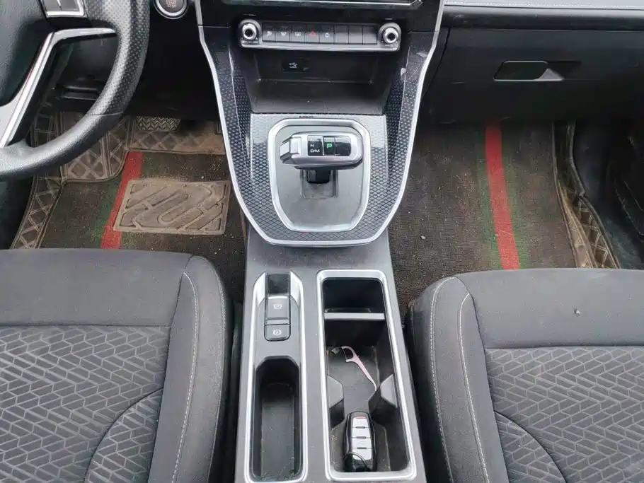 Haval M6 2024 2023 PLUS 1.5T DCT Elite Smart Connect