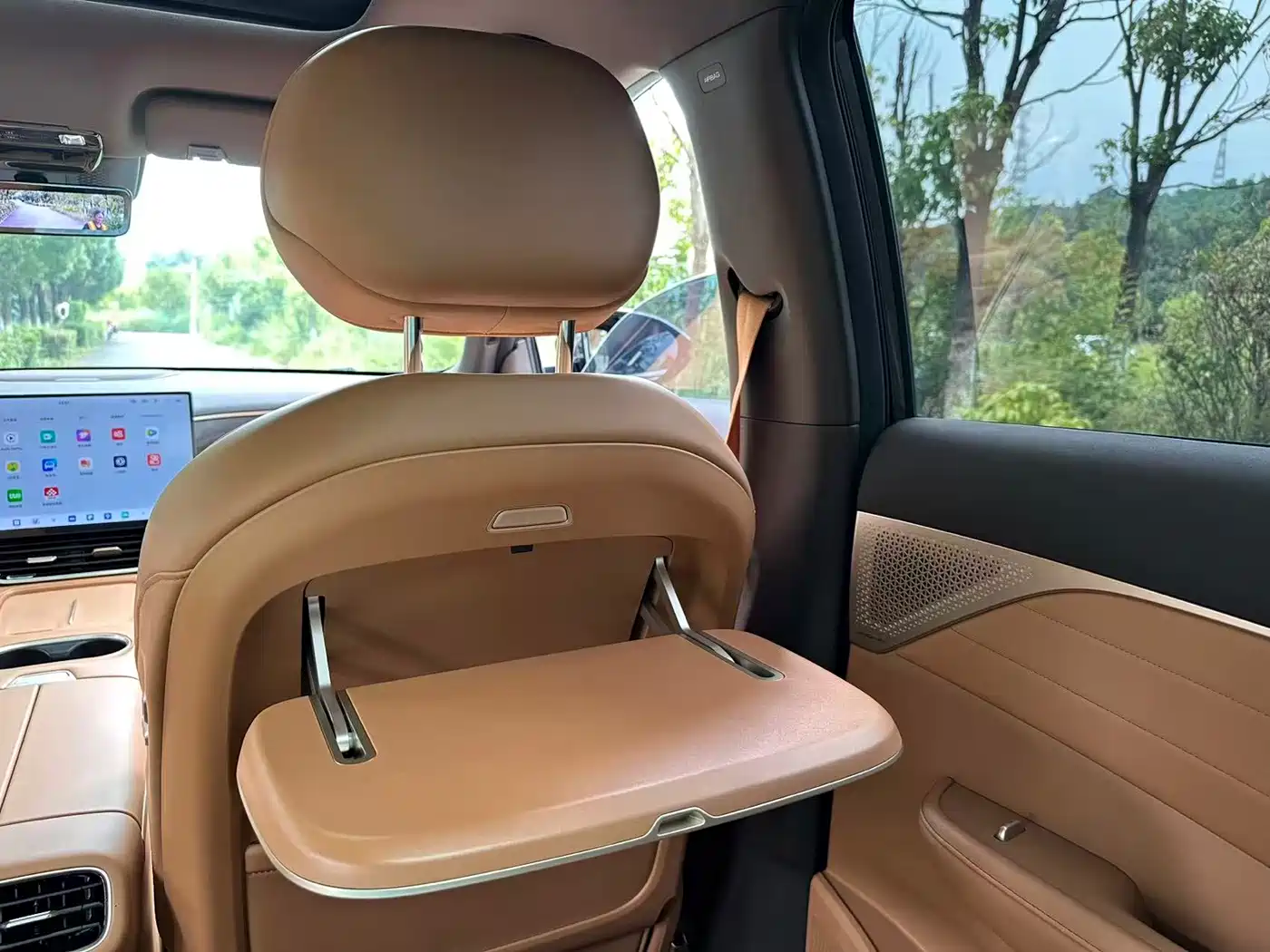 Dongfeng Aeolus L8 2025 2025 Plug-in Hybrid