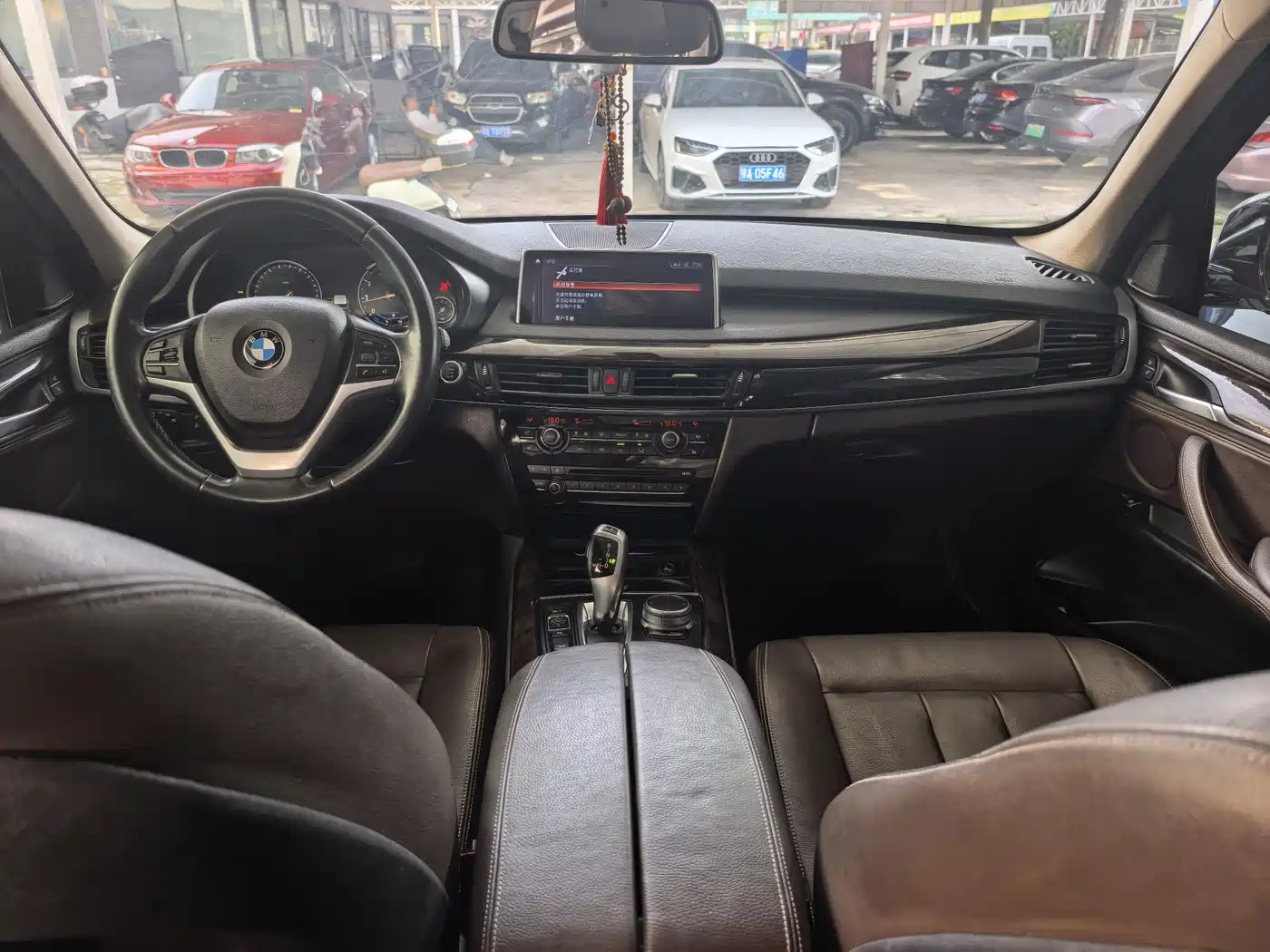 BMW X5 (Import) 2017 xDrive28i фото 8