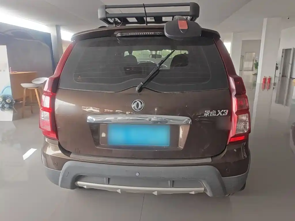 صورة 6 - Dongfeng Fengxing Joyear X3