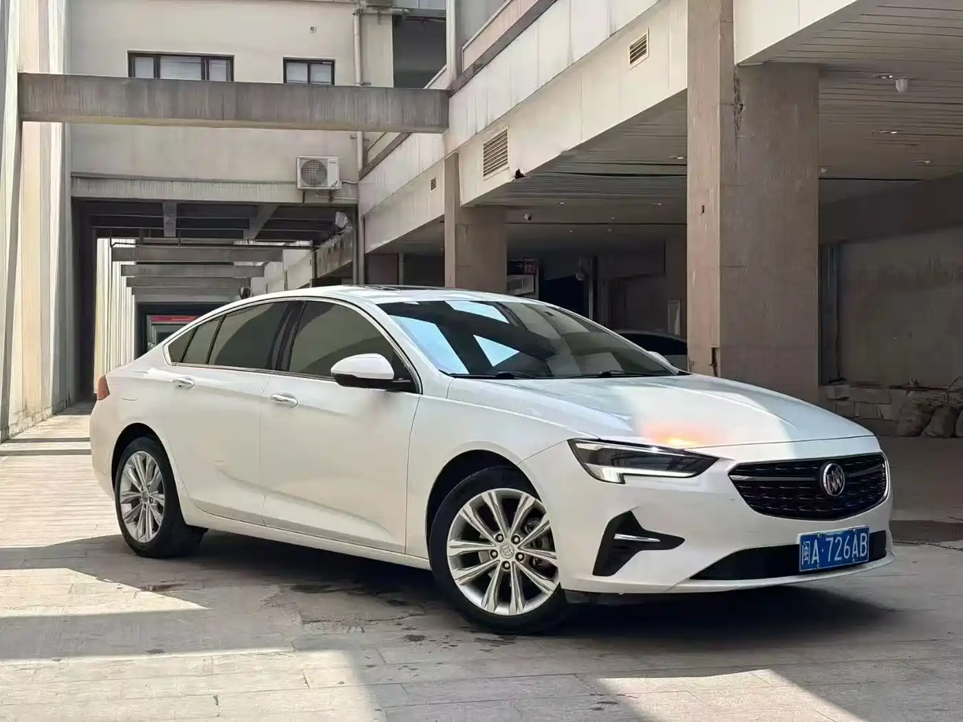 BUICK REGAL