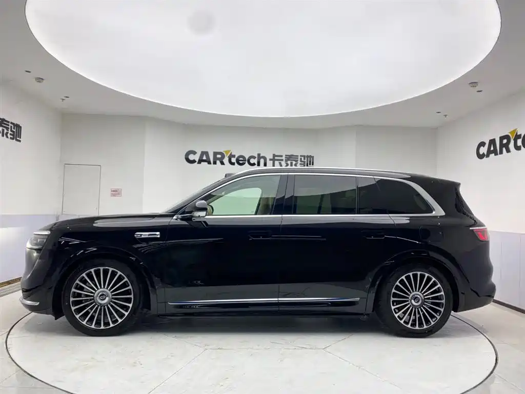 AITO Wenjie AITO M8 2025 Extended Range Ultra 53.4kWh 6-Seater фото 8