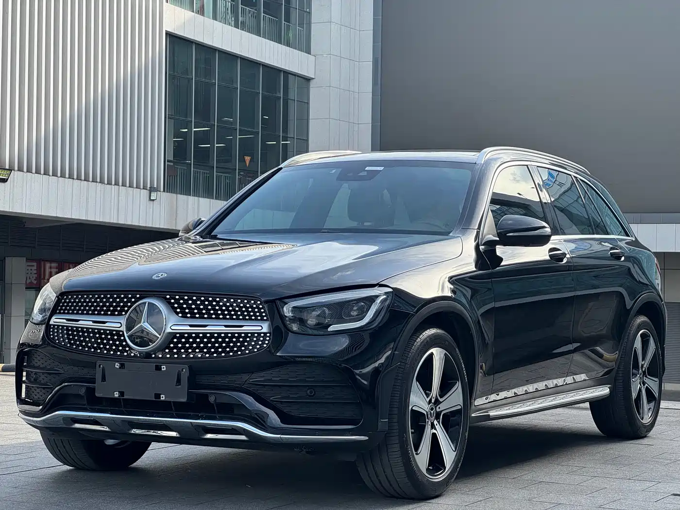 Mercedes-Benz GLC 2020 Facelift GLC 300 L 4MATIC Luxury