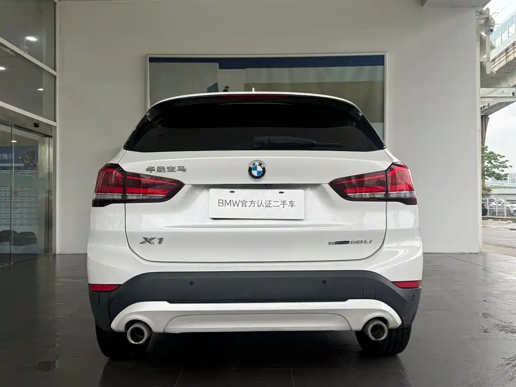 BMW X1 2021 Facelift sDrive20Li Fashion фото 5