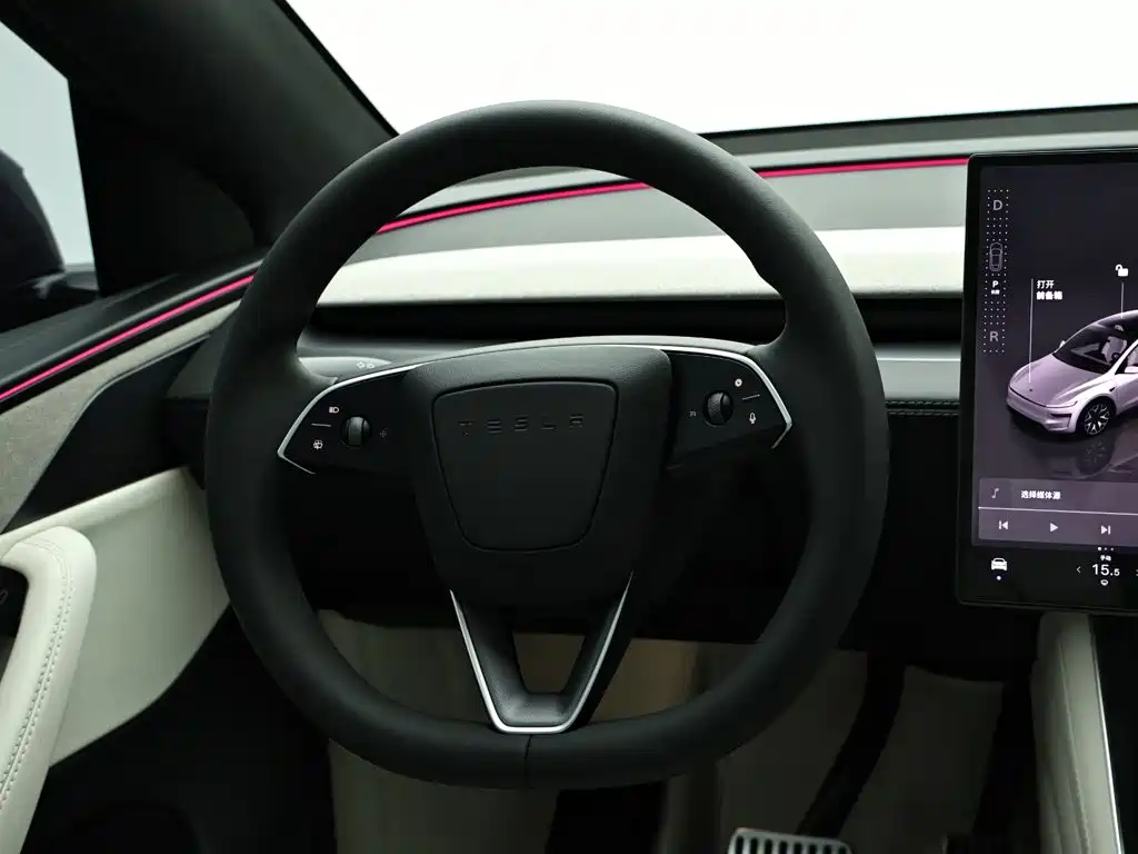 Tesla Model Y L 2026 2025 Facelift Long Range AWD