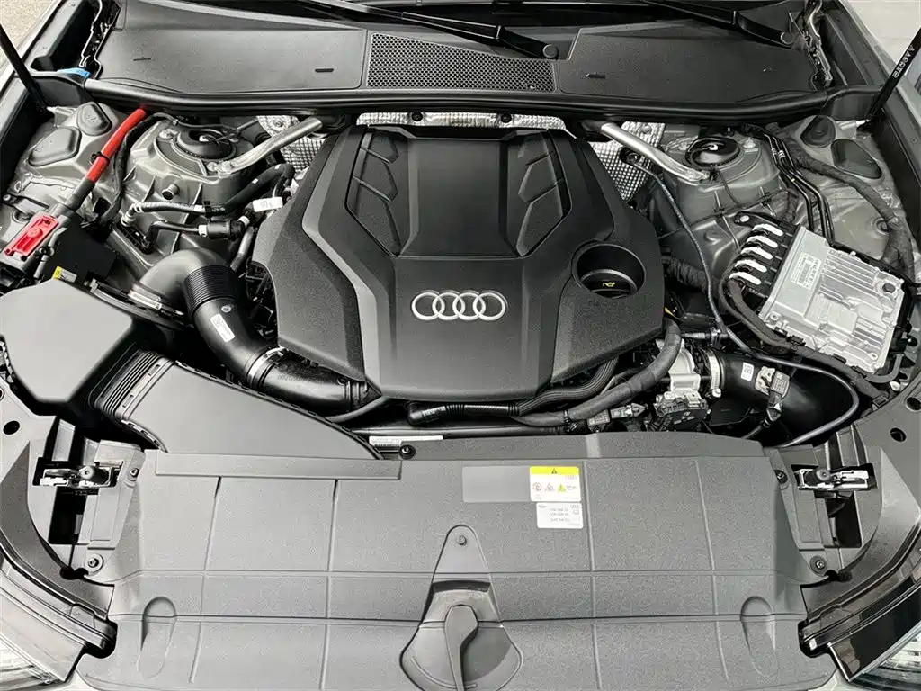 Audi A6 (Import) 2024 2024 allroad quattro 55 TFSI Premium Off-road