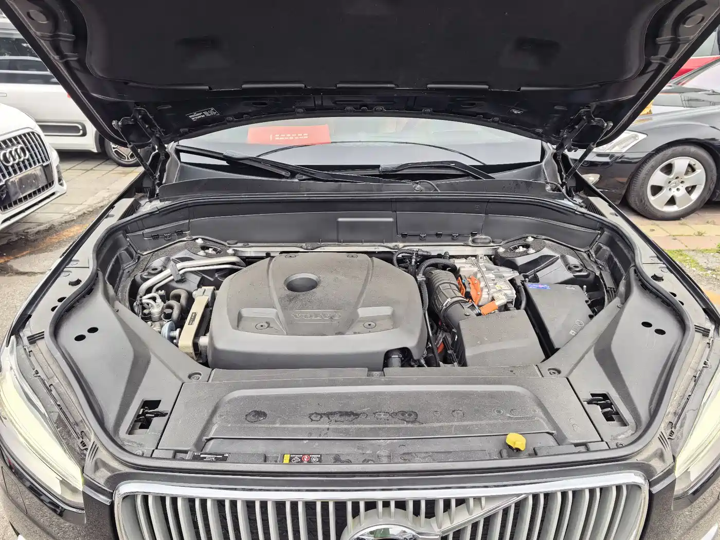 Volvo XC90 Plug-in Hybrid 2018 2017 T8 Twin Engine Excellence 7-seater