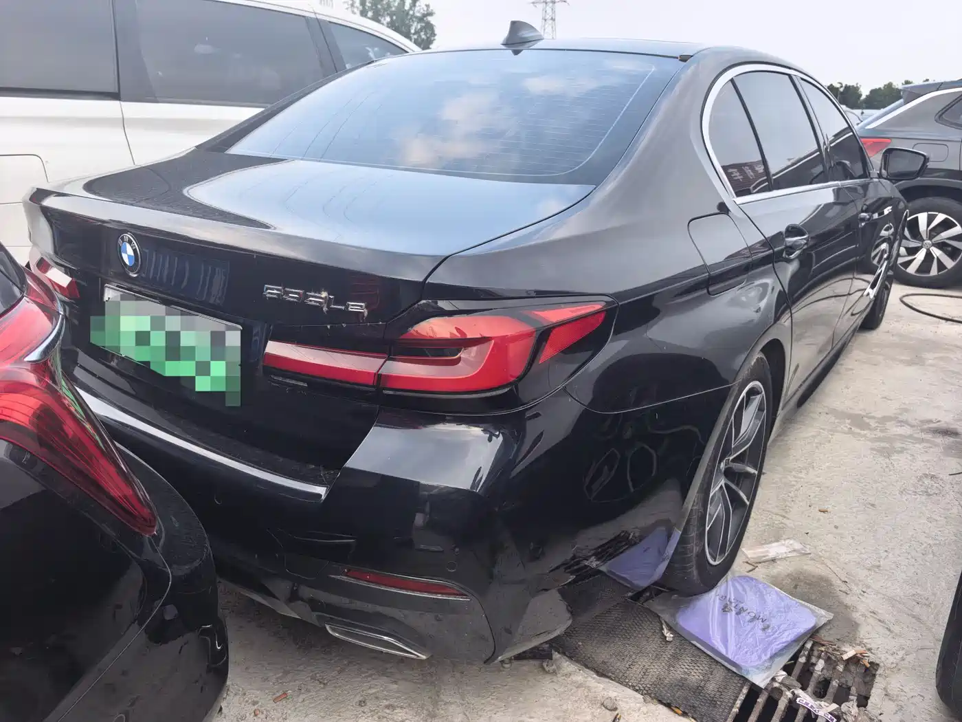 BMW 5 Series New Energy 2021 535Le Pioneer Edition M Sport Package фото 10
