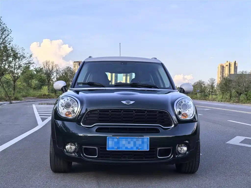 Фото 2 - MINI COUNTRYMAN