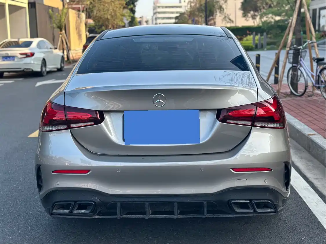 Mercedes-Benz A-Class 2019 A 200 L Sport Sedan фото 8