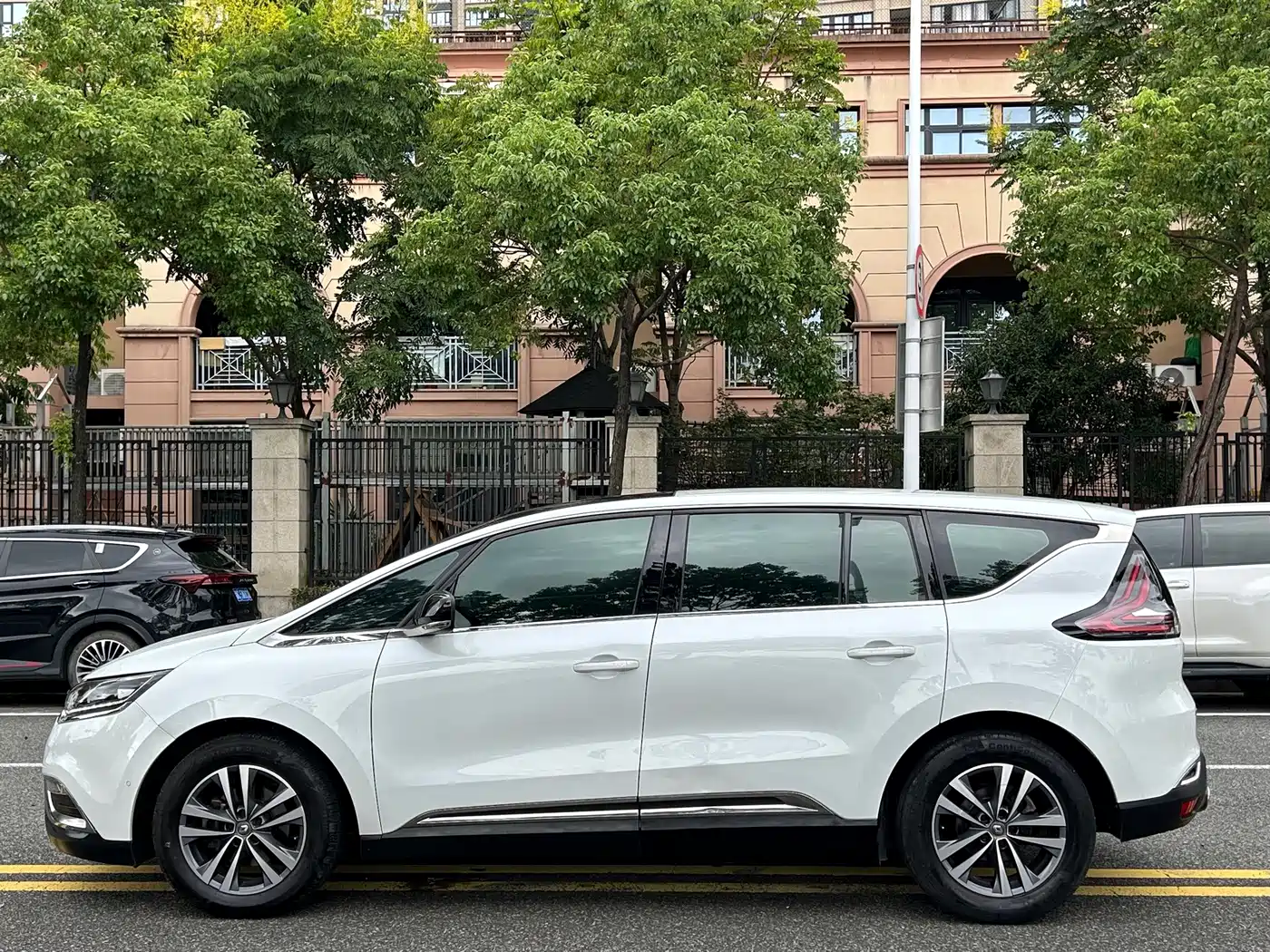 Renault Espace Classic 2019 2018 TCe 300 Comfort
