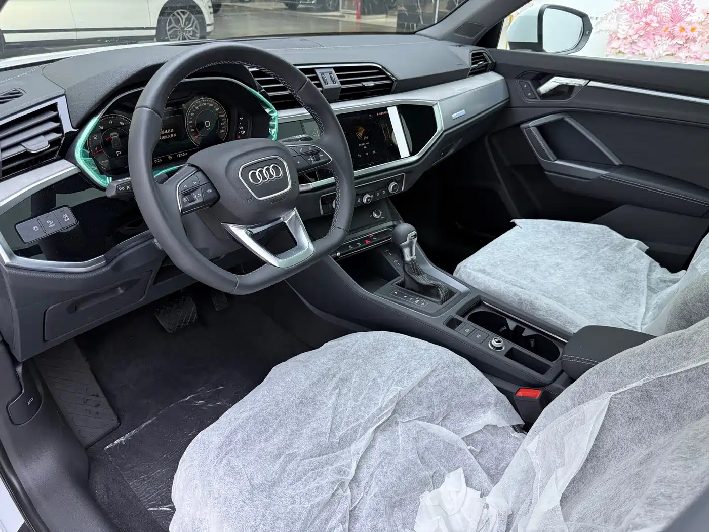 Audi Q3 2026 2024 35 TFSI Progressive Sport