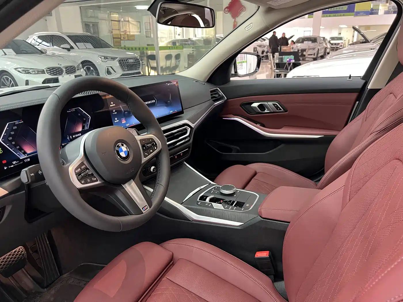 BMW 3 Series 2023 325i M Sport Package фото 12
