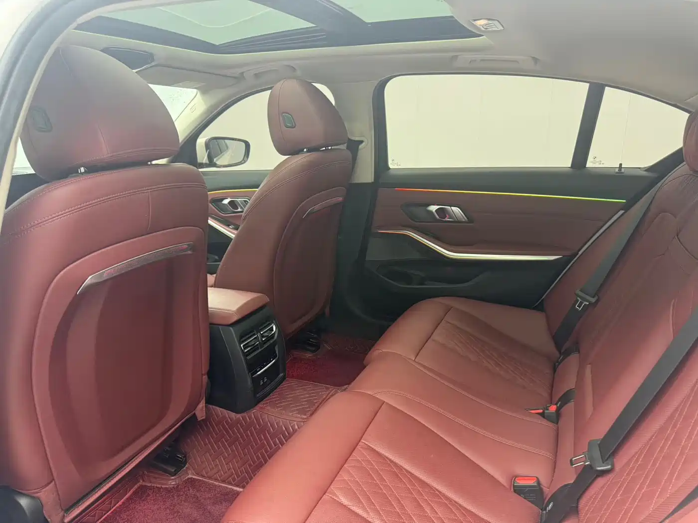 BMW 3 Series 2023 320Li M Sport Package фото 8