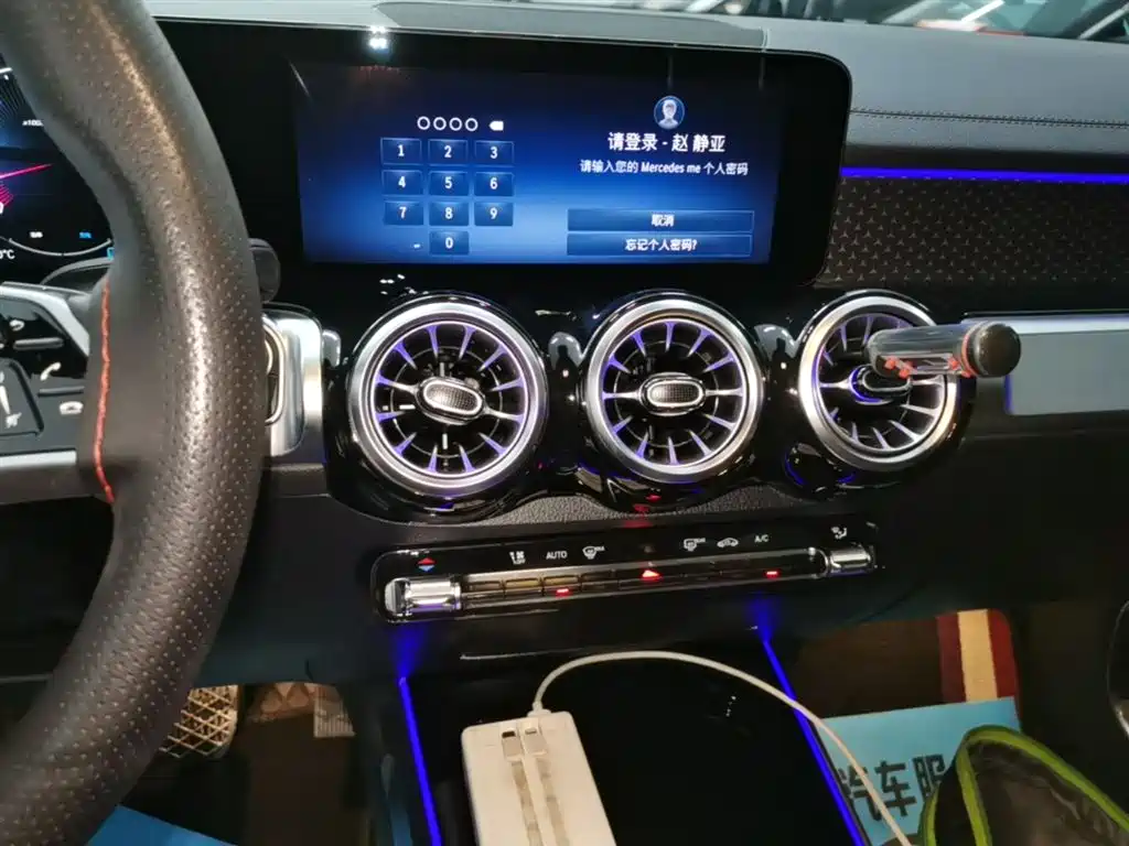 Mercedes-Benz GLB 2025 GLB 220 Dynamic фото 13