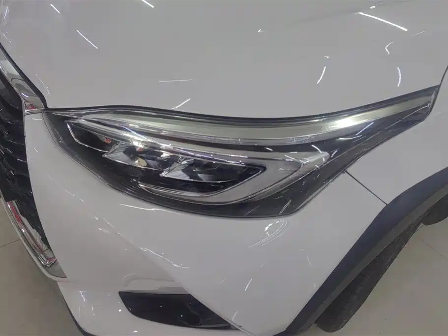 Toyota YARiS L Zhi Xuan 2021 1.5L CVT Leading Edition фото 5