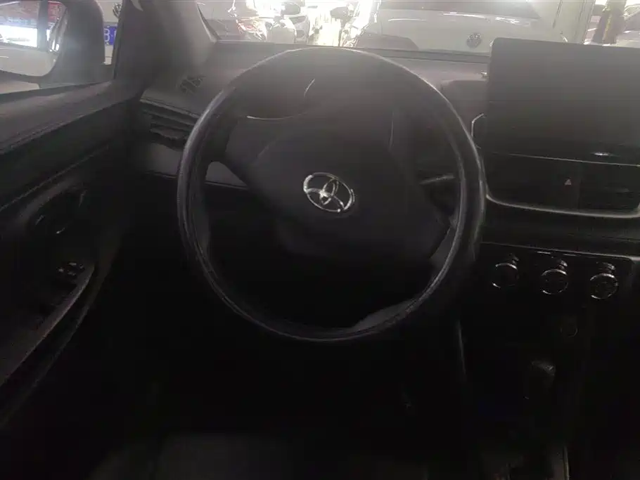 Toyota YARiS L Zhi Xuan 2021 1.5L CVT Leading Edition фото 15
