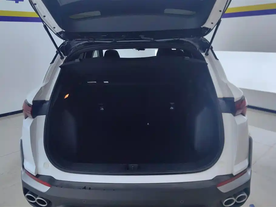 GEELY AUTOMOBILE BINYUE