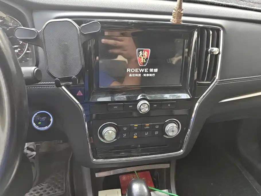 Roewe i6 2018 2018 20T Automatic Flagship Edition