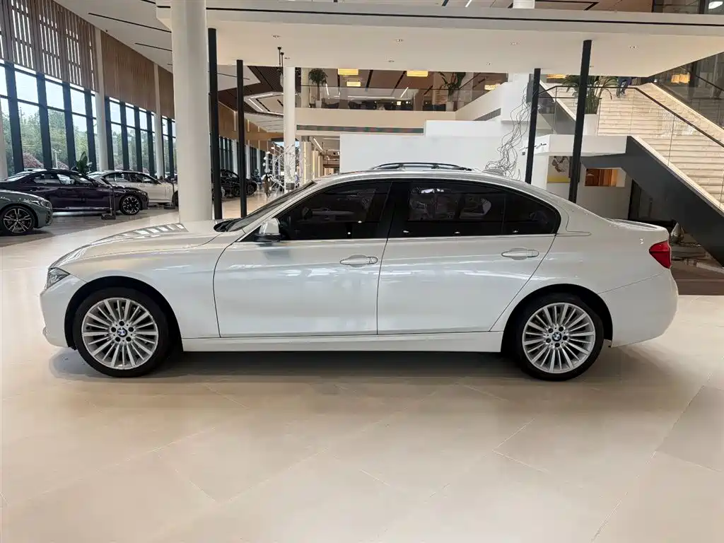 BMW 3 Series 2018 320Li Fashion Style фото 3