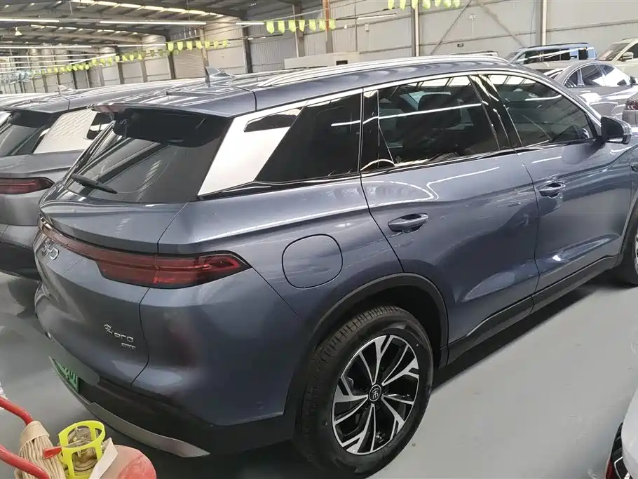 BYD Song Pro New Energy 2025 2nd Generation Smart Drive Edition DM-i 75KM Leading Type фото 3