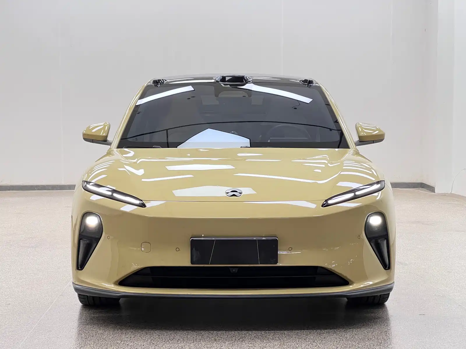 Фото 2 - NIO ET5