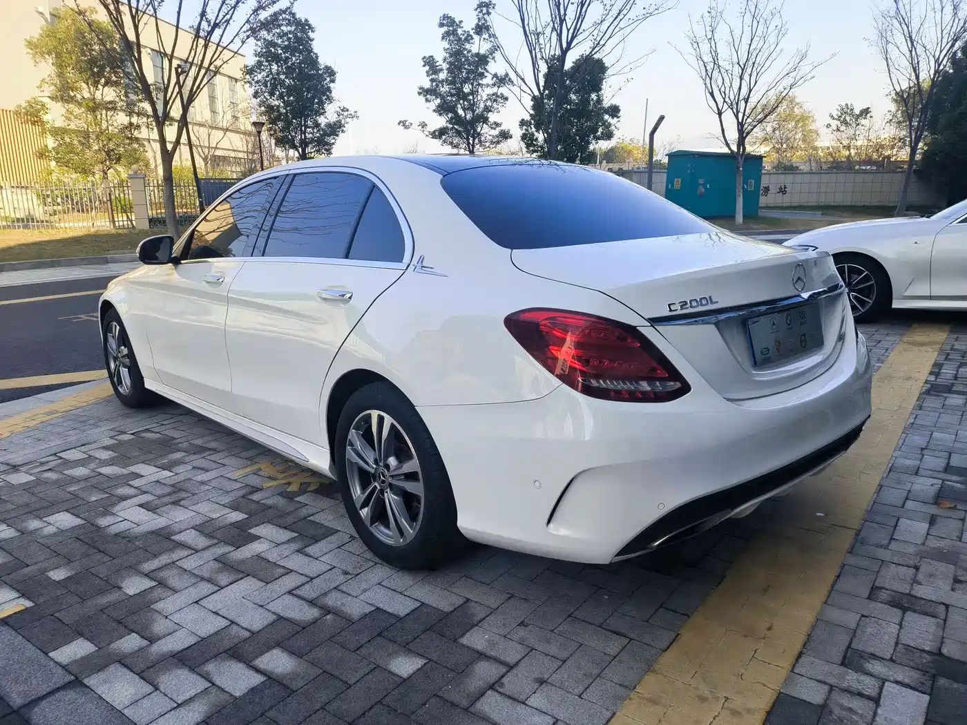 Mercedes-Benz C-Class 2018 C 200 L Sport Edition фото 6
