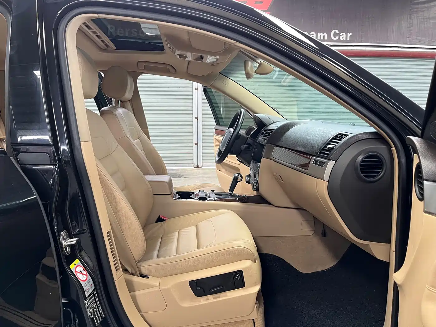 Volkswagen Touareg 2010 3.6 Limited Top Edition фото 12