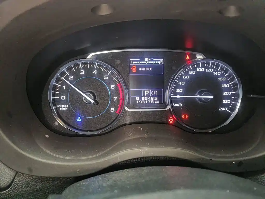 Photo 4 - Subaru Forester