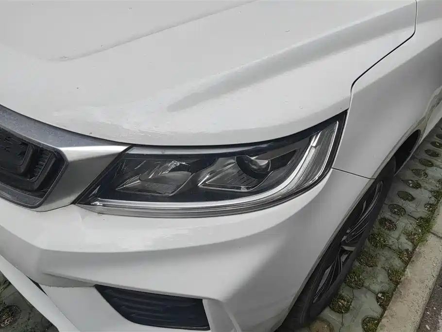 GEELY AUTOMOBILE VISION X6