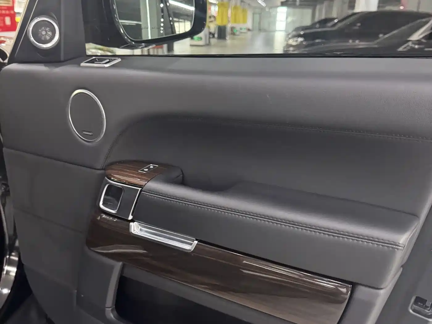 Land Rover Range Rover 2017 3.0 SC V6 Vogue фото 14