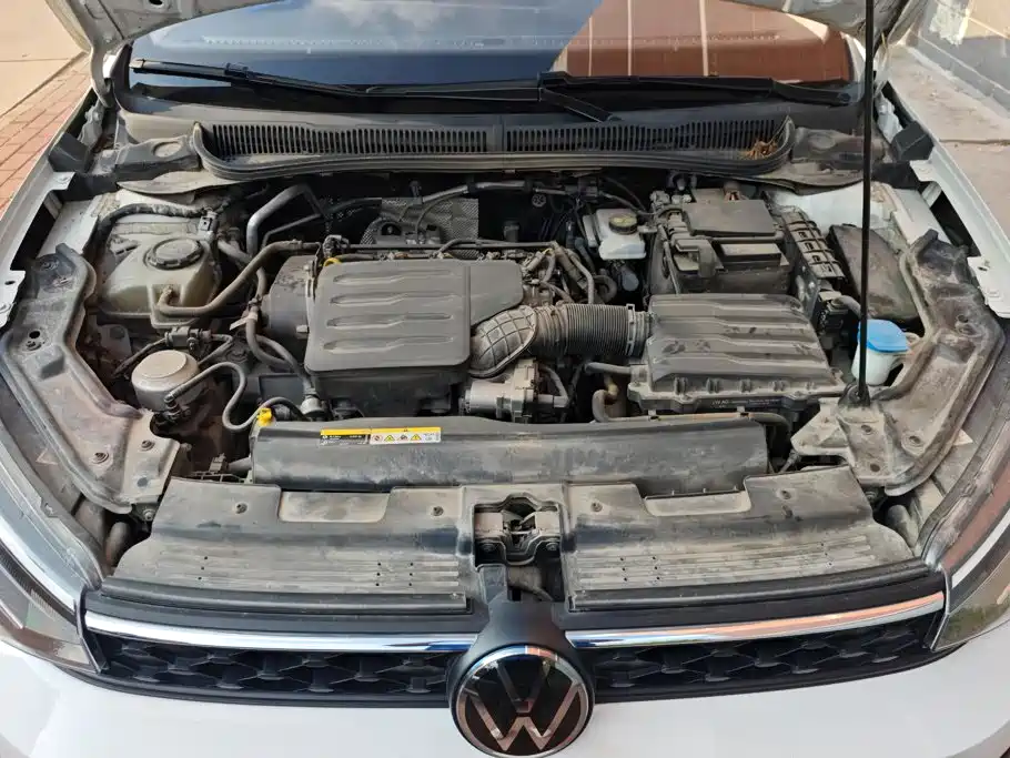 Фото 10 - Volkswagen Lavida
